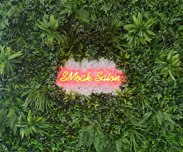 Smoak Salon