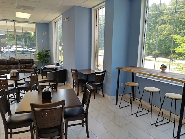 POKE ME sushi bowl & ramen