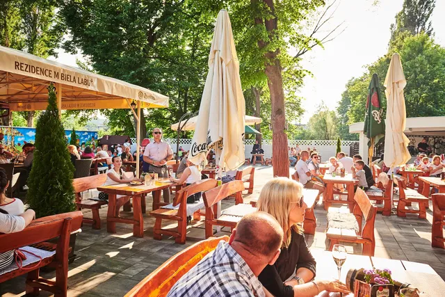 Reštaurácia Biela Labuť