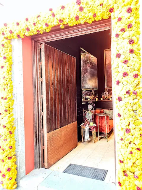 La Petrona Café Bistro