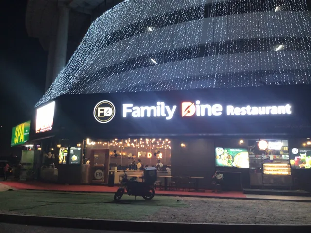 Family Dine Restaurant