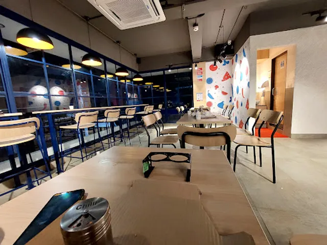 Domino's Pizza | MC Square, Kochi