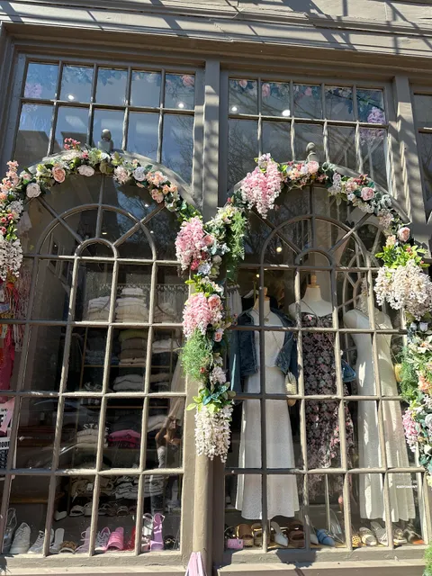 East Coast Ivy Boutique