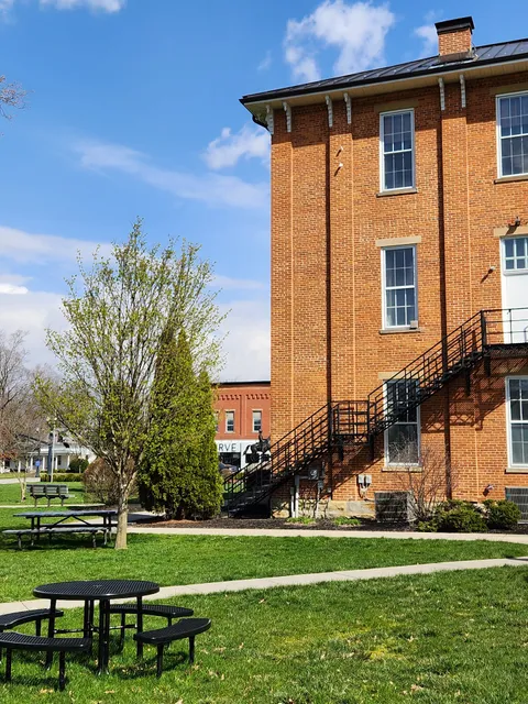 Old Sunbury Courthouse
