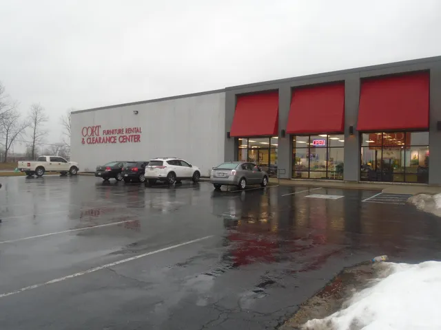 CORT Furniture Outlet
