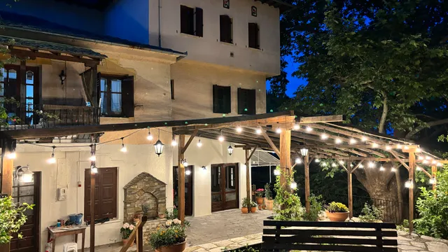 Kissos Inn - Κισσός Inn