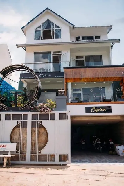 Elysian Homestay