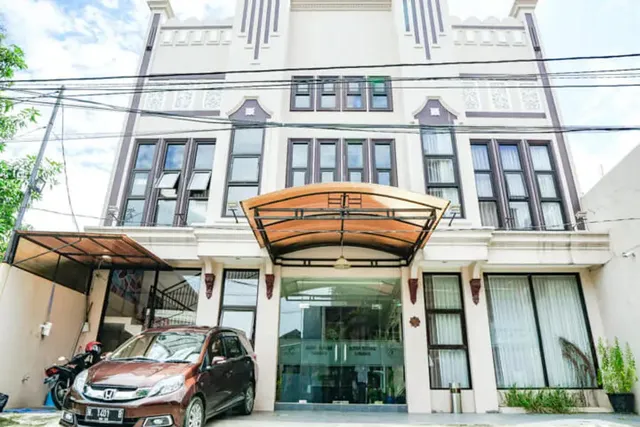 Audah Syariah Residence Mitra RedDoorz