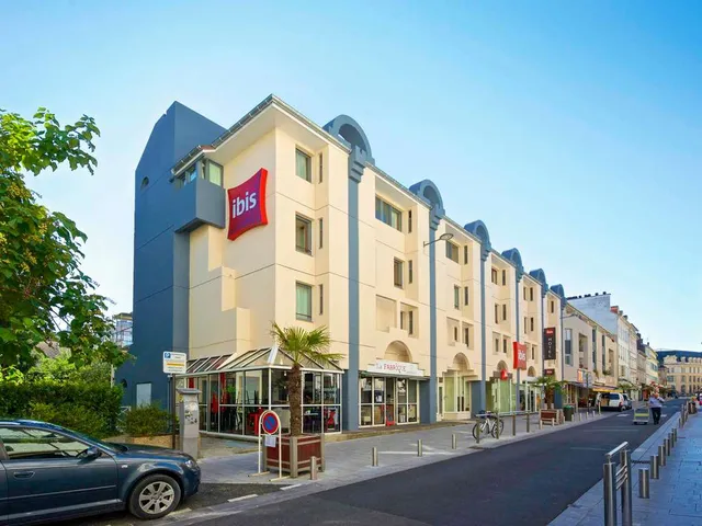 ibis Pau Centre