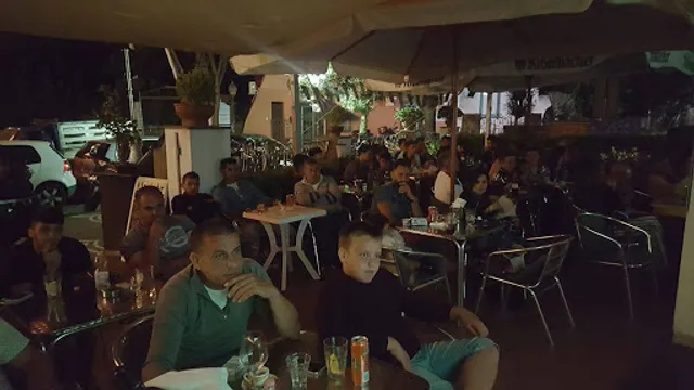 Village Cafe' Ischia | Pub & Bar