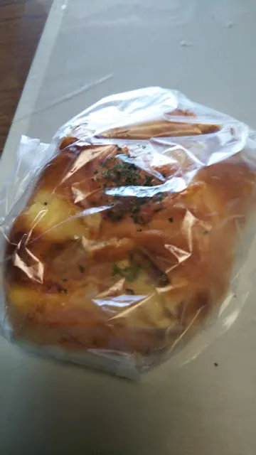 焼きたて元気パンスイートベーカリー清光