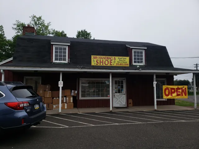 309 Handbag & Shoe Outlet