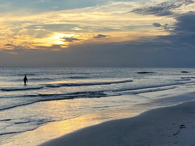 Public Beach Access 7