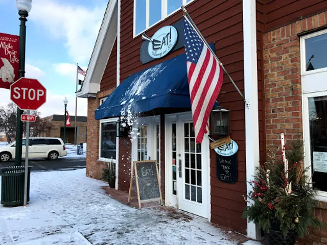 Eat at Banning and Fifth