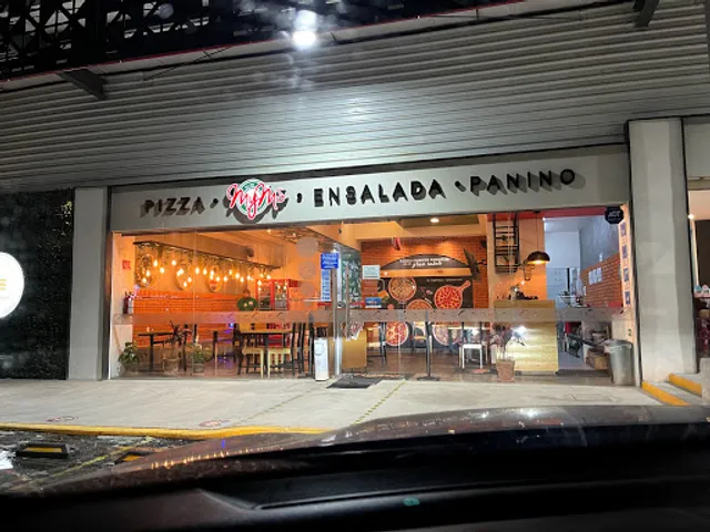 MyM's Pizza Parque Vértice