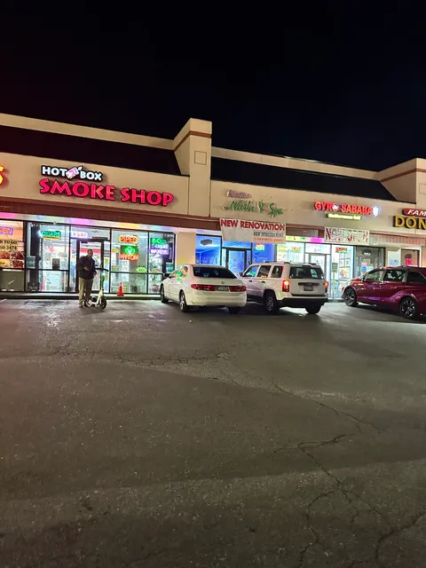 Hotbox Smoke Shop
