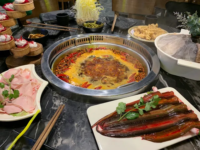 王少龙火锅总店