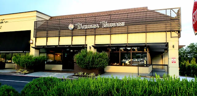 Taqueria Tsunami