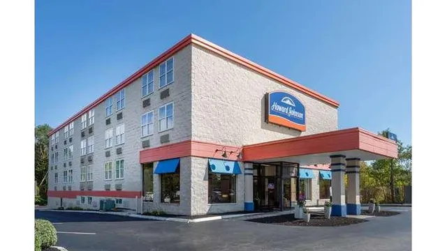 Howard Johnson Express Inn by Wyndham Portsmouth
