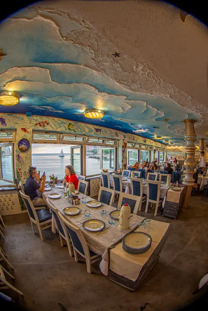 Mustafa Amca'nın Yeri - Canlı Balık Restaurant