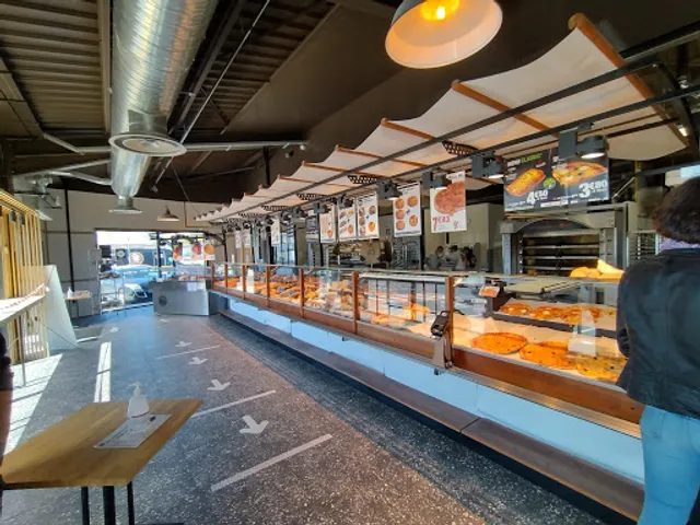 Marie Blachère ONET LE CHÂTEAU ESTRENIOL