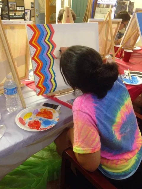 The Artistic Giraffe Art Studio Gallery