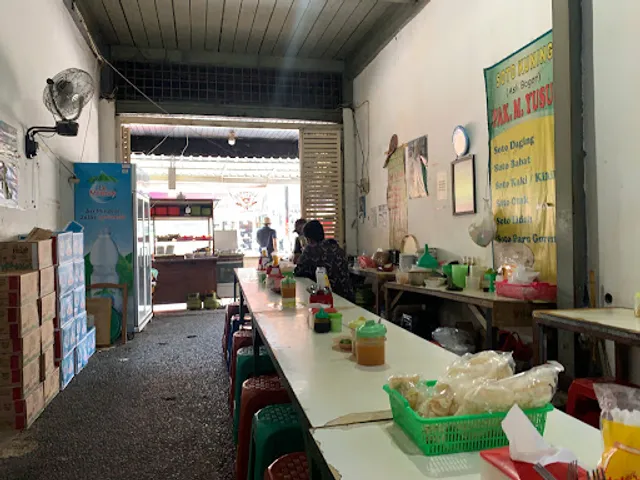 Soto Kuning M. Yusuf