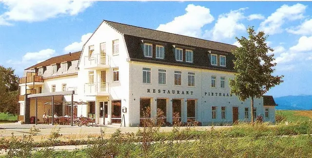 Hotel Drielanden