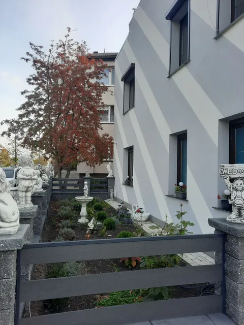 Pokoje apartamenty DEIZY