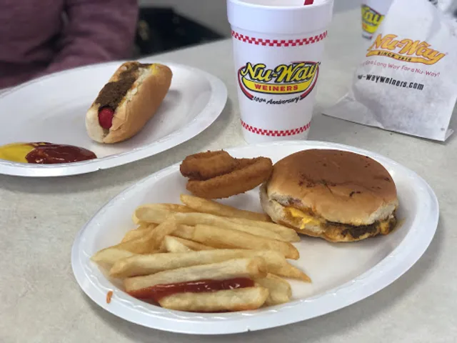 Nu-Way Weiners / Northside Drive