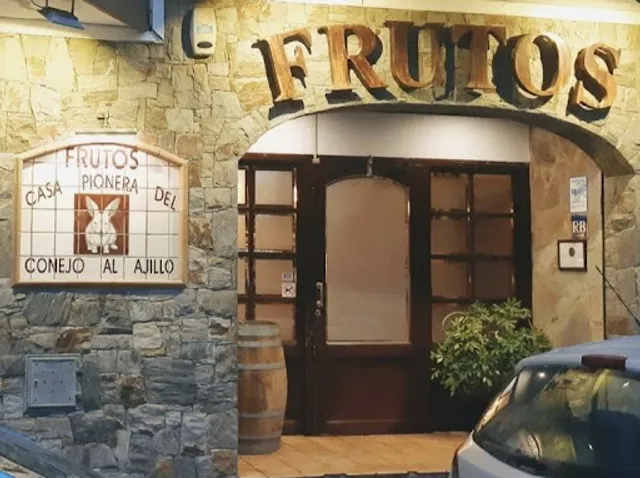 “Restaurante Frutos”