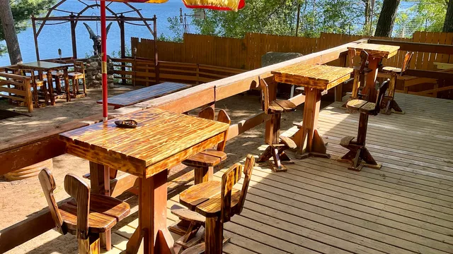 Gruzy's Italian Beef House & Pub