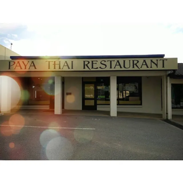 Paya Thai Restaurant
