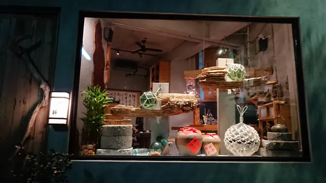 品軒在地風味小館