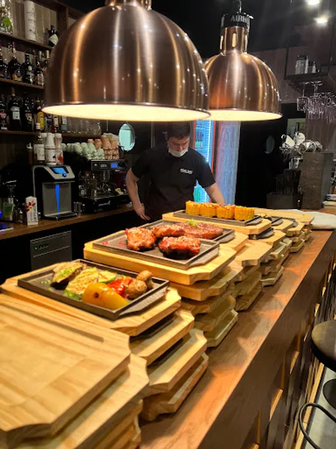 Restoran Gril' Khaus