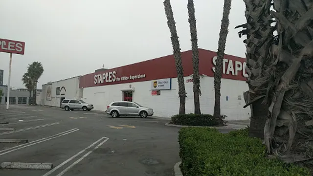 Staples