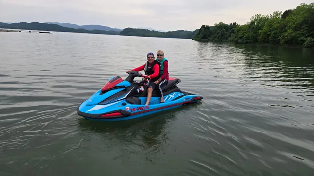 Extreme Jet Skis, Kayaks & Paddleboard RENTALS - Downtown