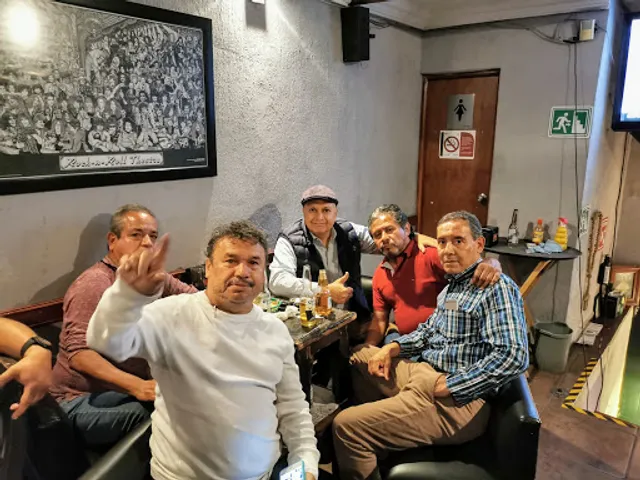 Chilo's Restaurant Bar