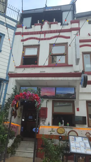 Golden tulip apart suite