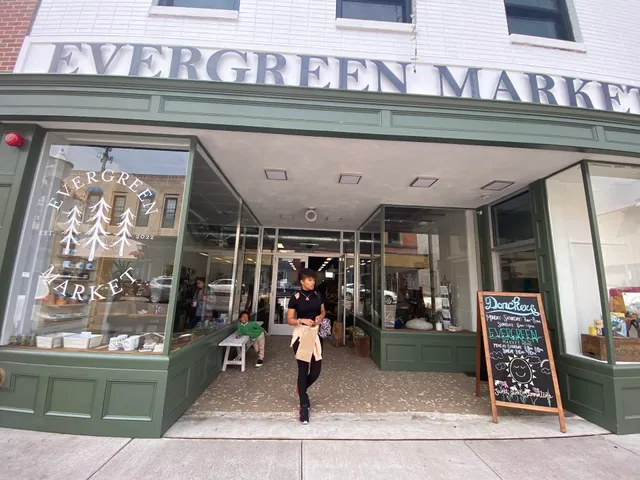 Evergreen Market