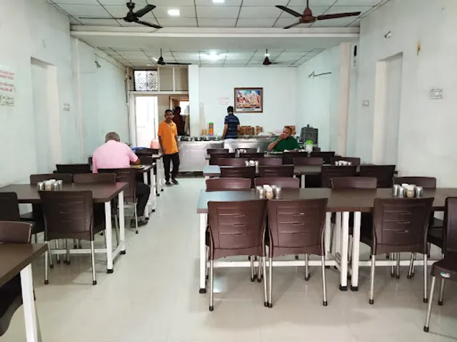 Shree Hari Bhojanalay Kalawad Road - Sahaj Group