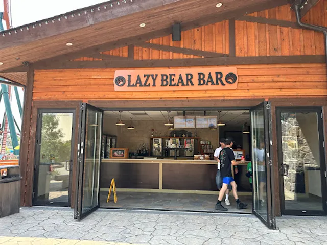 Lazy Bear Lodge