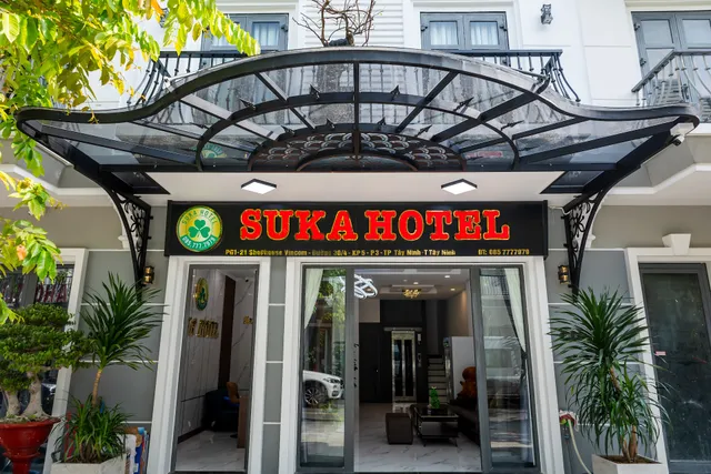 Suka Hotel