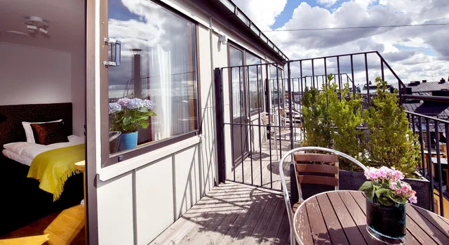 Home Hotel Wellington