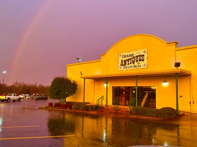 Grand Antiques & Collectibles