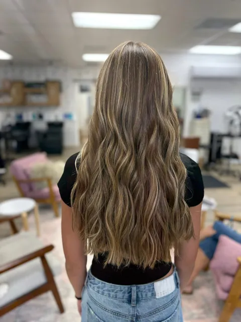 Homegrown Roots Hair Salon