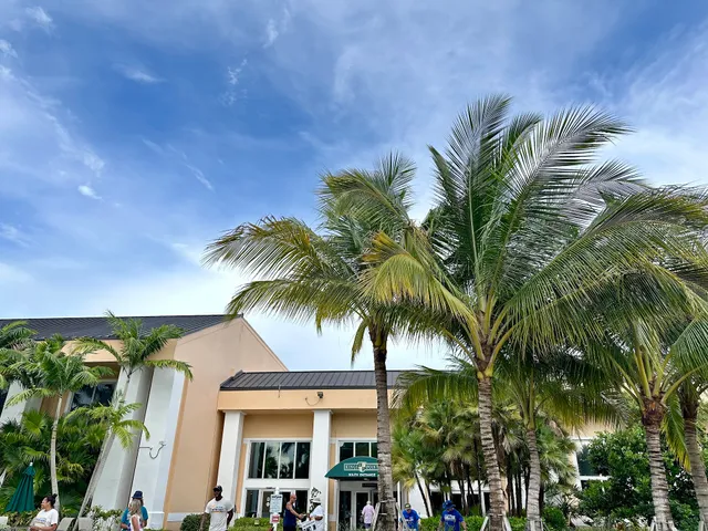 Kings Point In Tamarac Clubhouse