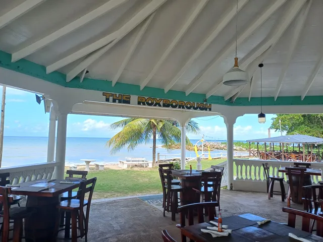 Roxborough Bar and Grill