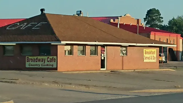 Broadway Cafe