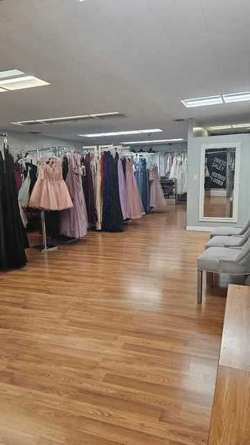 Daniels Tuxedo and Bridal Center
